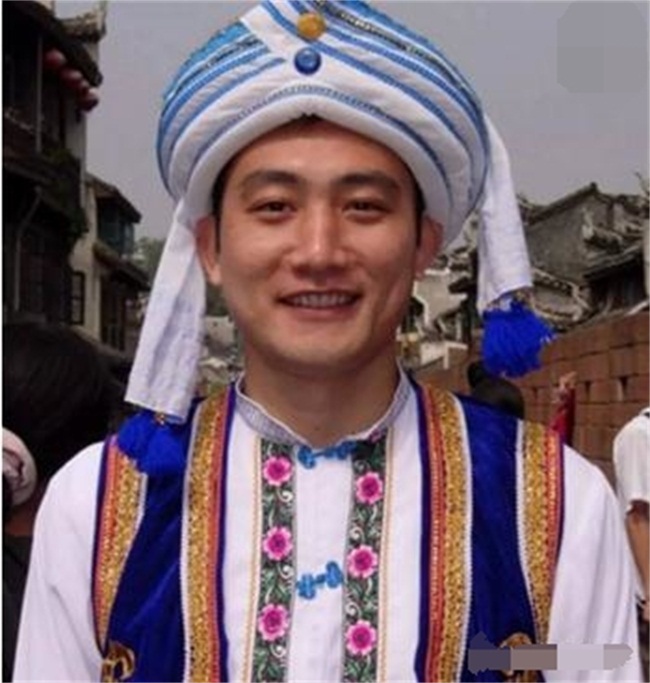 布依族2.jpg