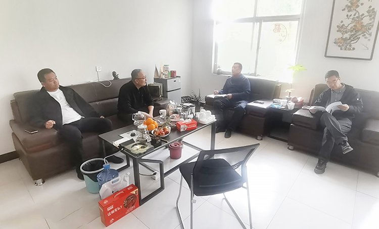 高威副会长带队，侯彦军副会长，郝晔晖陪同到理事单位河北润初电力有限公司走访。 拷贝 2.jpg
